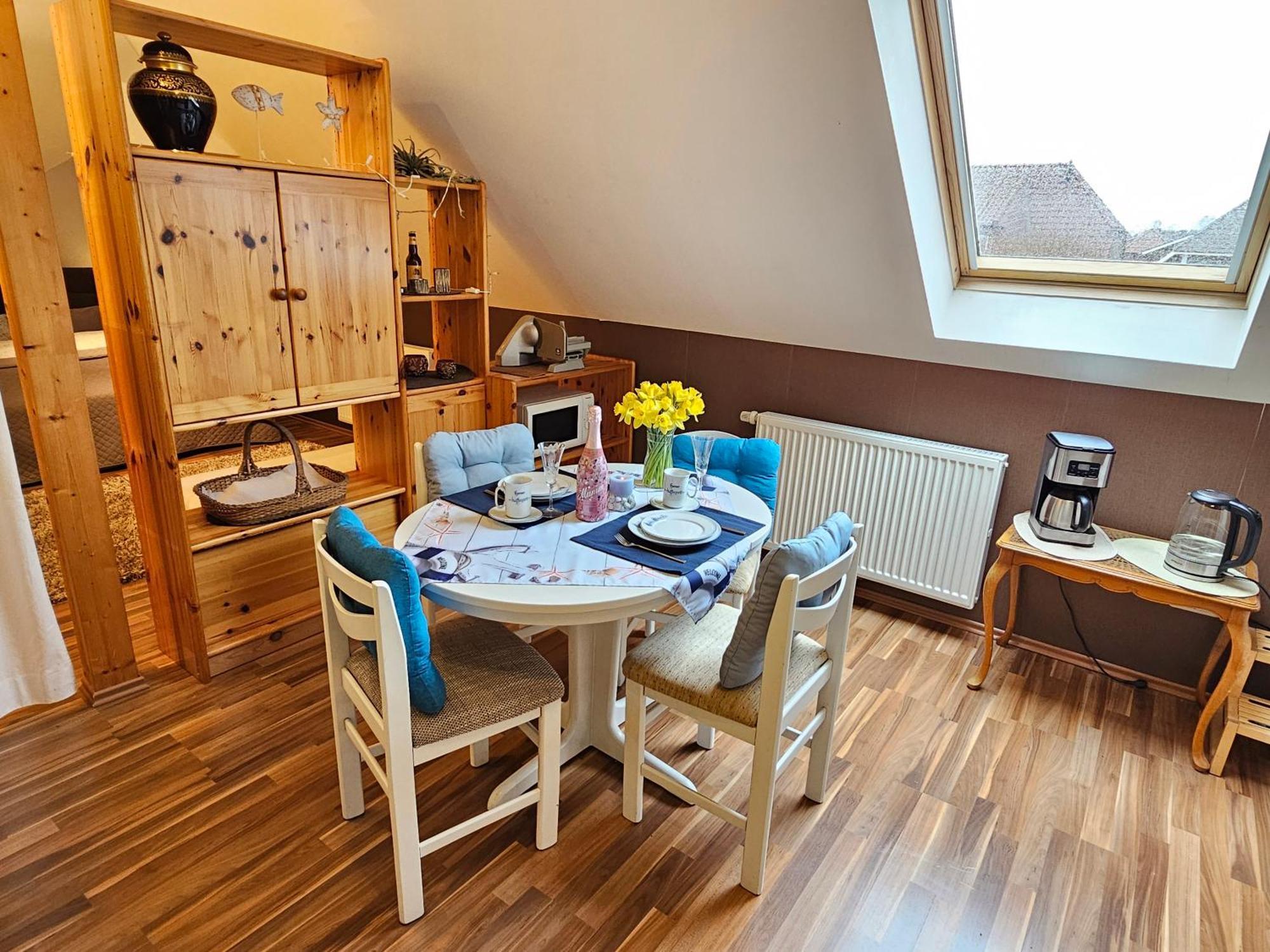 Exclusive Dachgeschosswohnung In Haren/Emmeln Номер фото